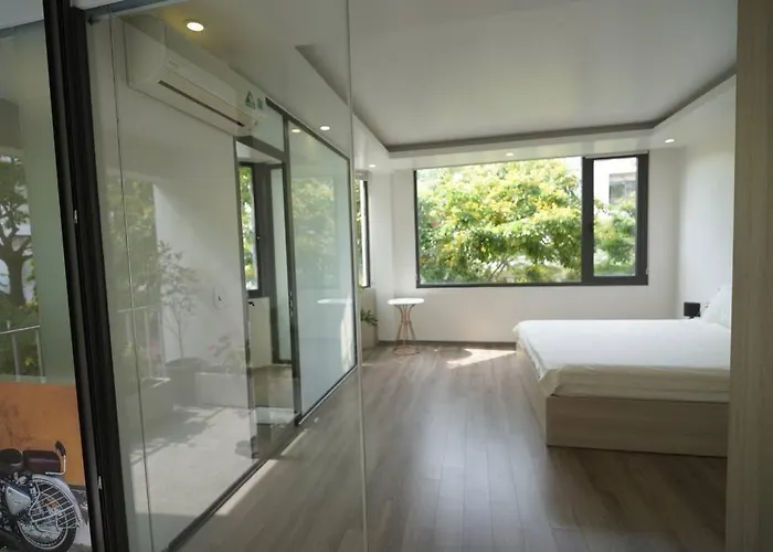 Rosemary's Hi Villa